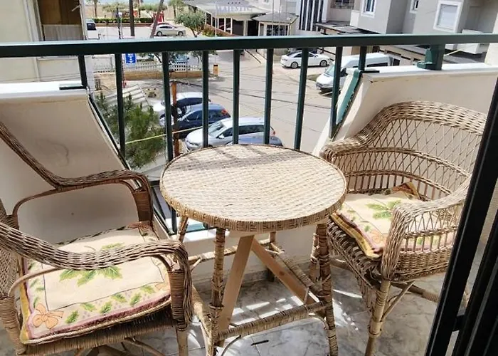 Armando's House With Sea View Daire *